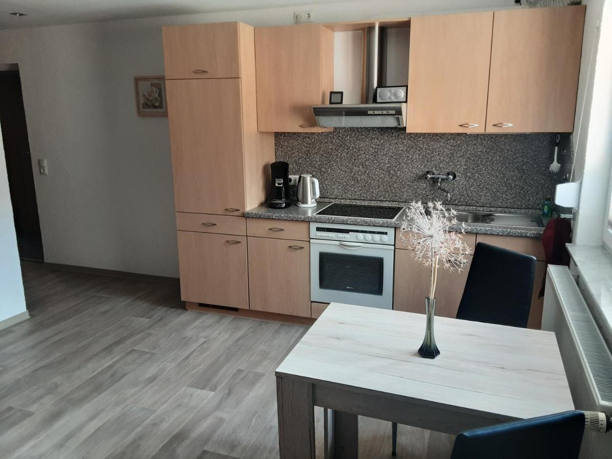 Appartamento Alt Sammit Krakow am See Esterno foto