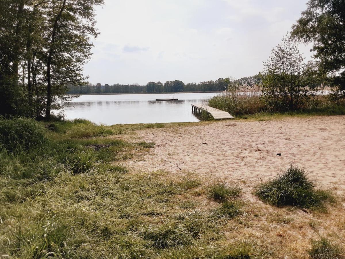 Appartamento Alt Sammit Krakow am See Esterno foto